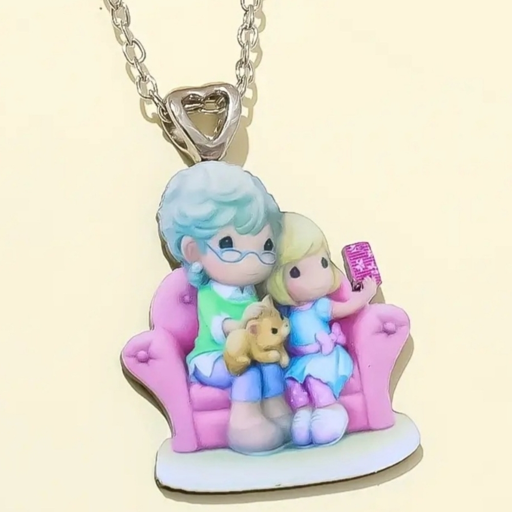 Charming Pink and Blue Grandma and Granddaughter Pendant Necklace